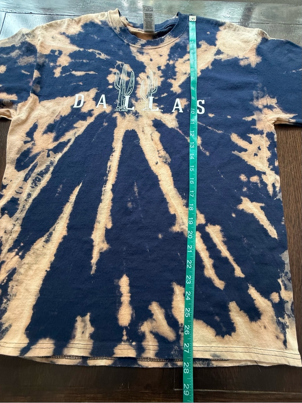 Dallas Gildan Tie-Dye Graphic Tee - Navy & Tan size Large - Picture 5 of 6